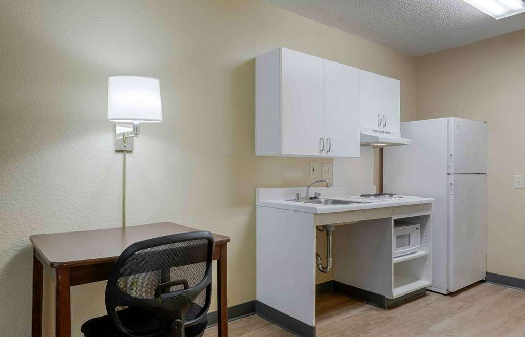 Extended Stay America Suites - Bloomington - Normal Phòng bức ảnh