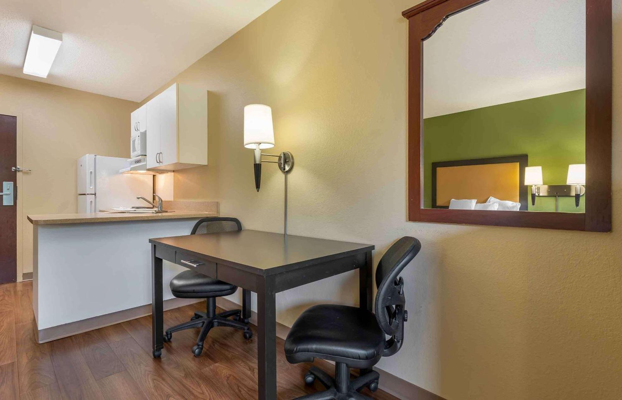 Extended Stay America Suites - Bloomington - Normal Ngoại thất bức ảnh