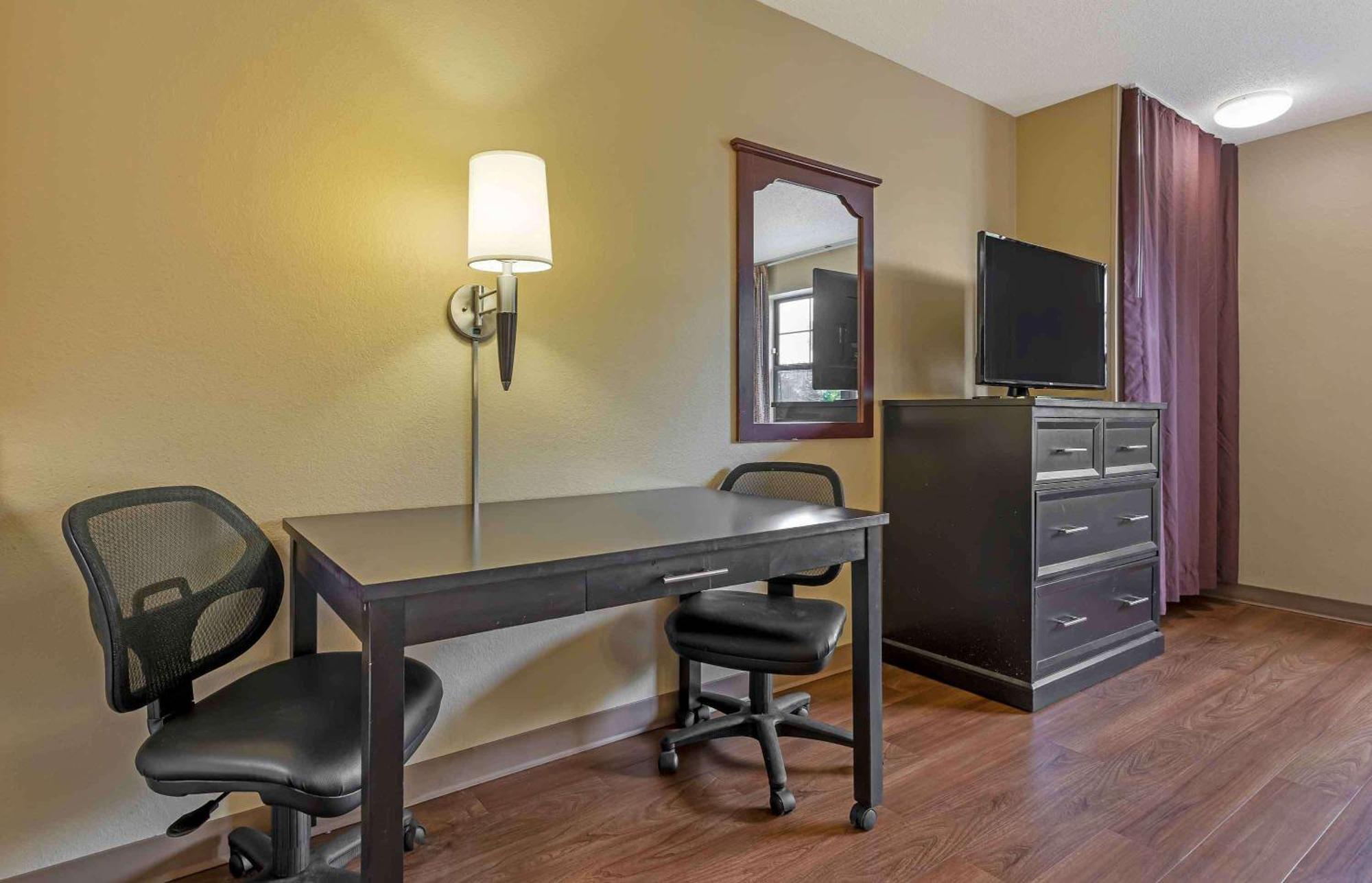 Extended Stay America Suites - Bloomington - Normal Ngoại thất bức ảnh